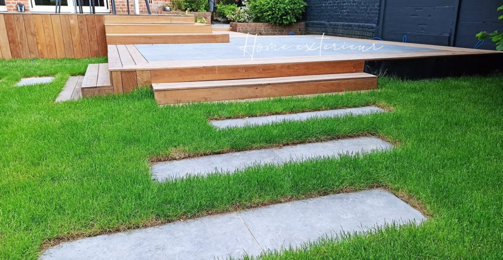 Aménagement d’une terrasse surélevée multi niveaux à Croix