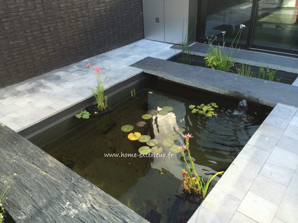 Aménagement d’un jardin/patio paysager à Croix