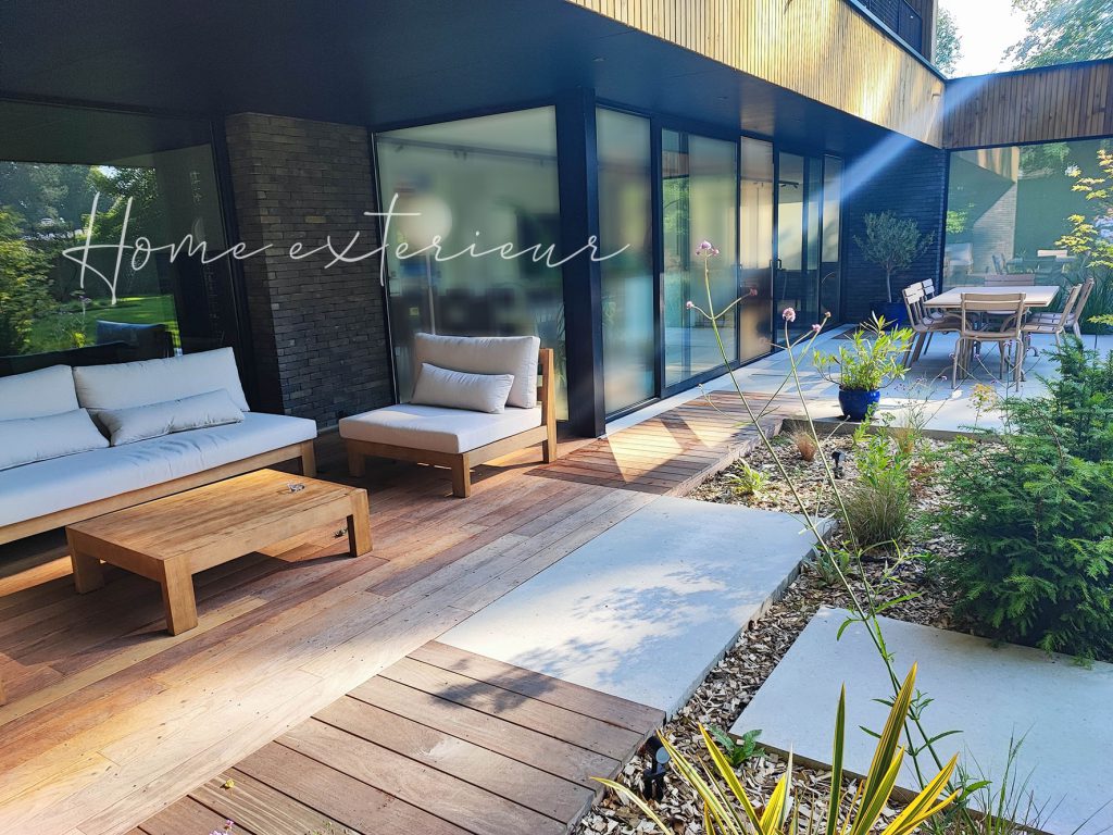 Aménagement d’un jardin autour d’une maison contemporaine à Lambersart